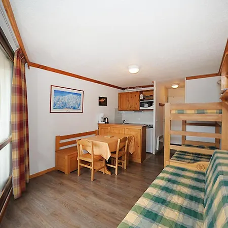 Lumineux Avec Balcon, Acces Direct Aux Pistes - Fr-1-344-983 Appartement *